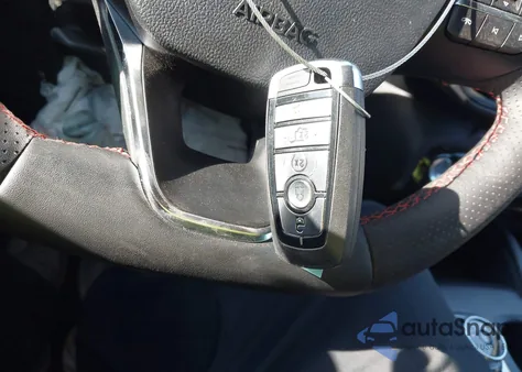 2025 Ford Escape St-Line Elite из США, поврежденный, VIN 1FMCU9PZXSUB41238